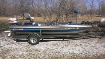 1977 Ranger 1776 Super A at https://bassboatclassifieds.com